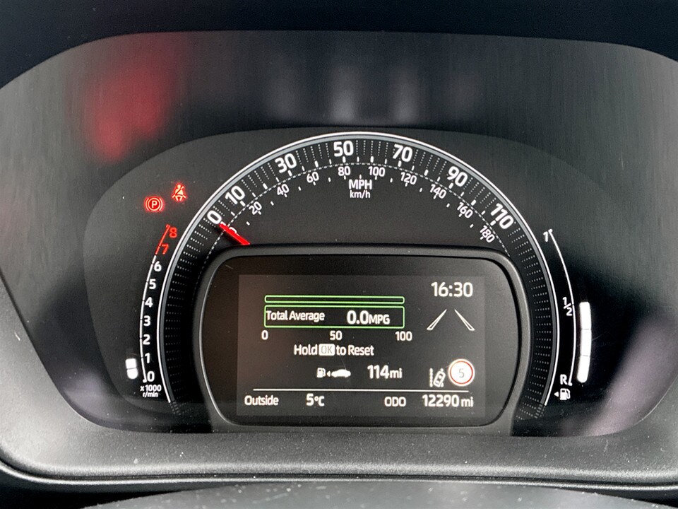 Used Toyota Aygo X 2022 for sale - 77555540: Photo 22