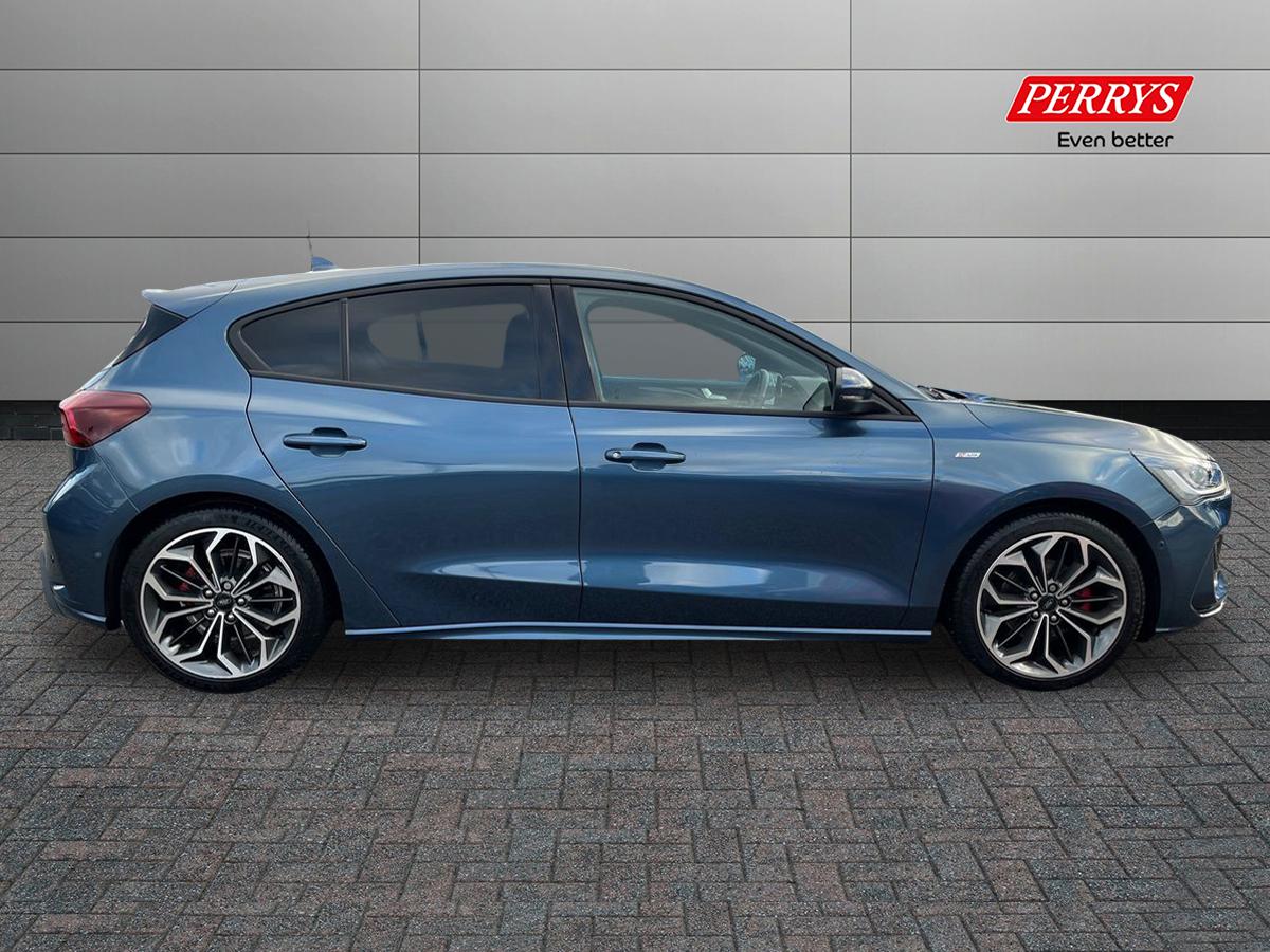 Used Ford Focus 2025 for sale - 77125270: Photo 3