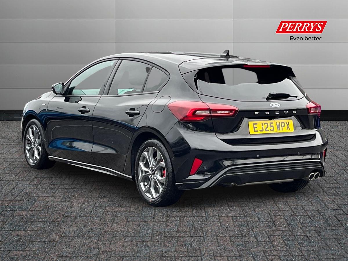 Used Ford Focus 2025 for sale - 76980106: Photo 2