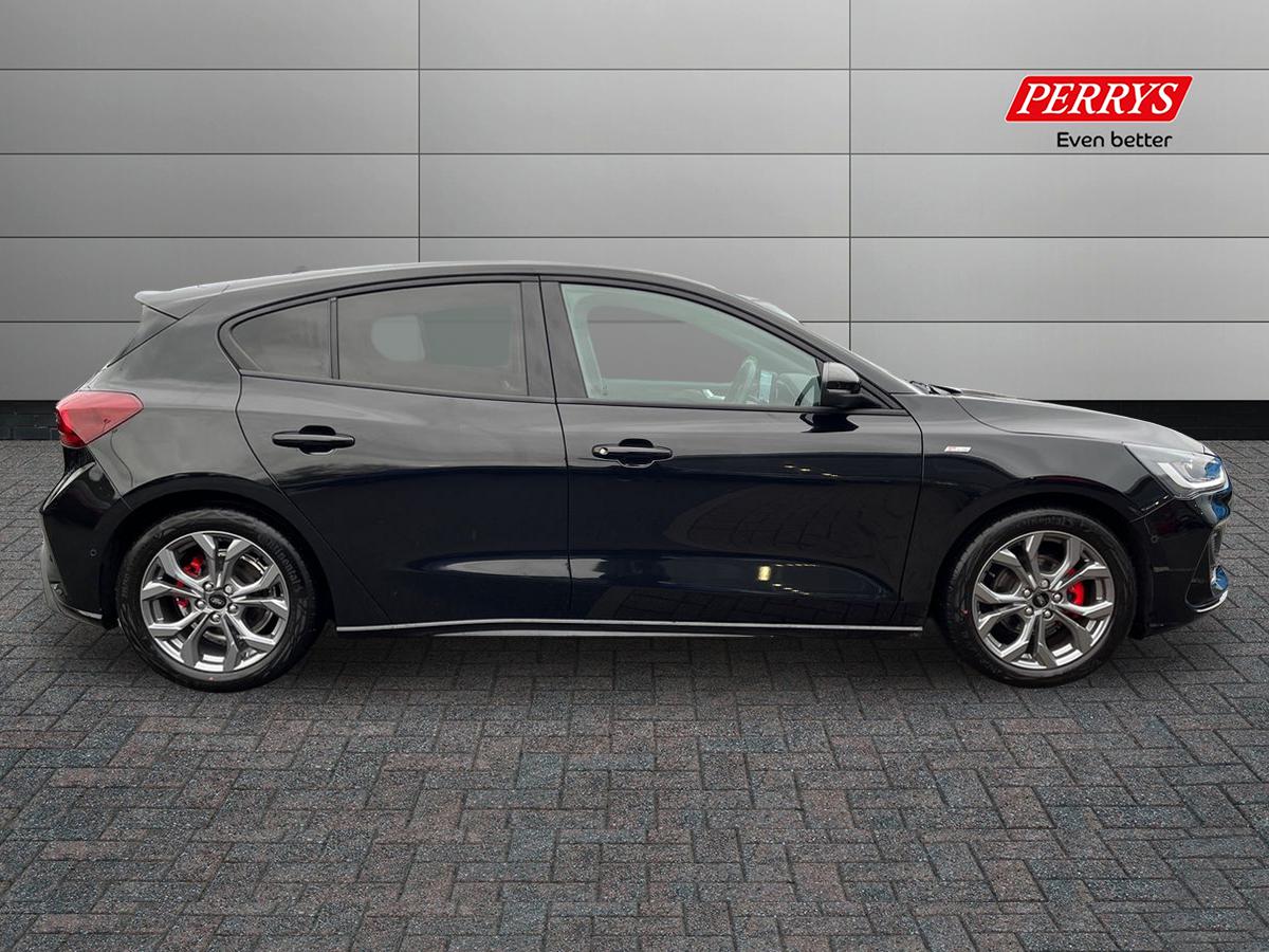 Used Ford Focus 2025 for sale - 76980106: Photo 3