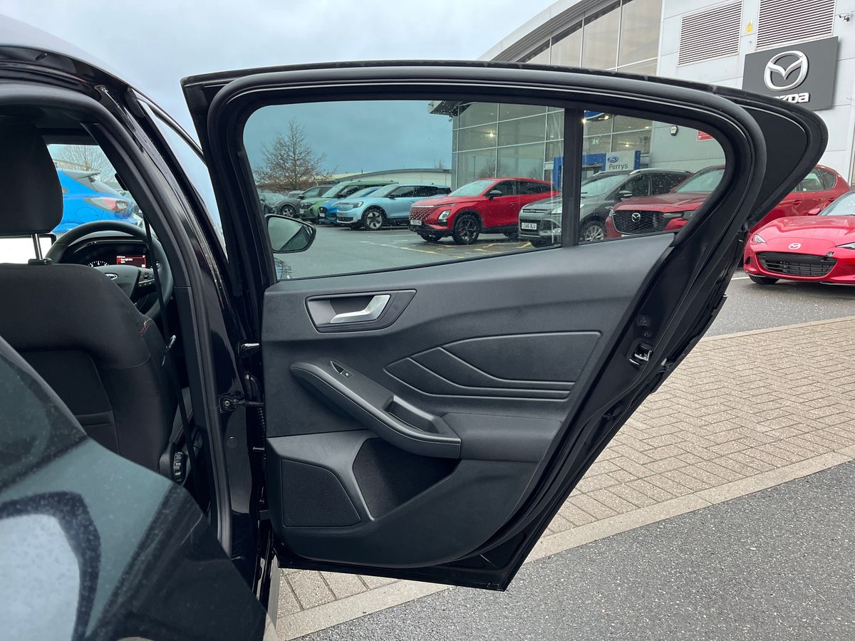 Used Ford Focus 2025 for sale - 76980106: Photo 32