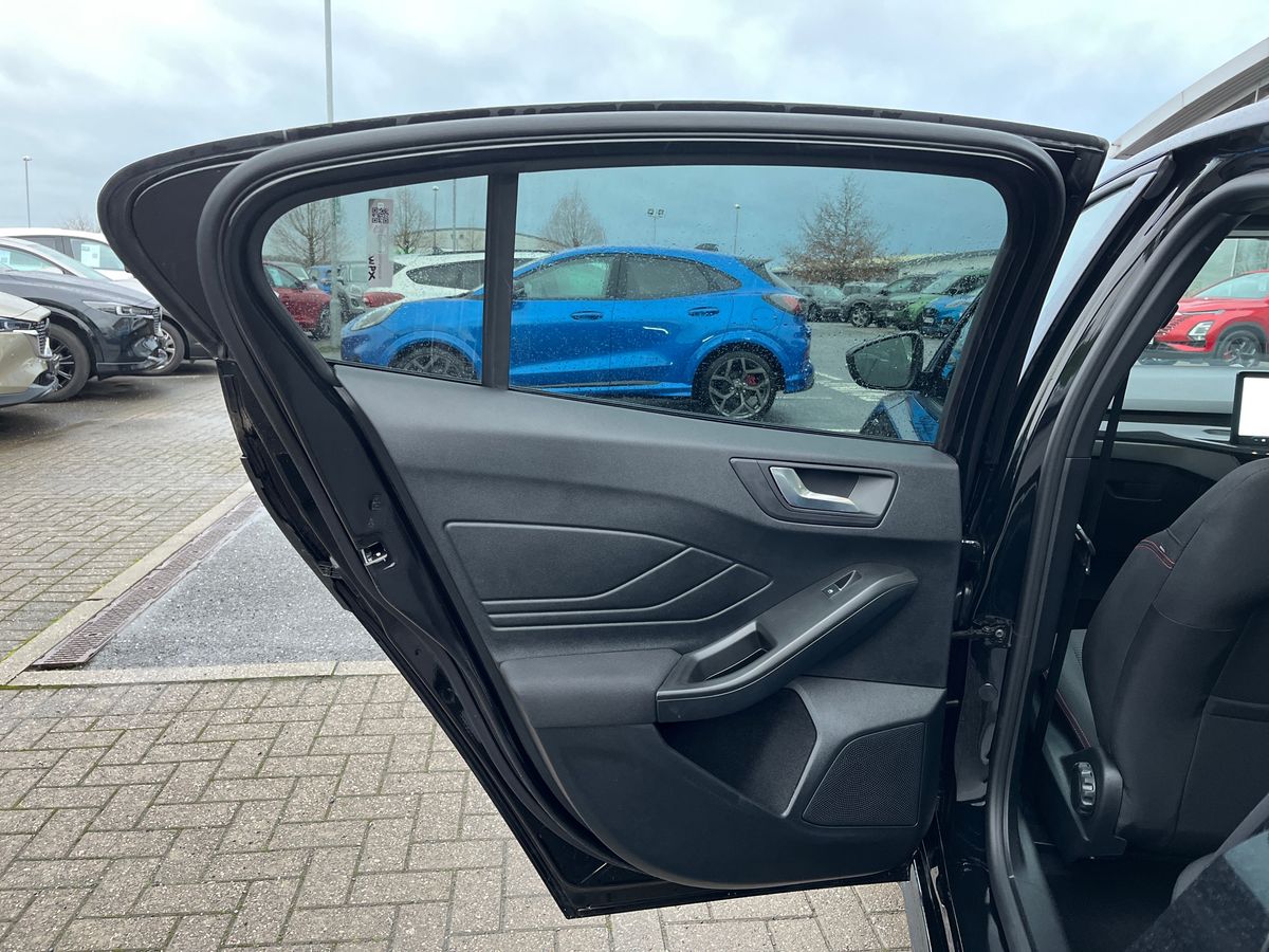 Used Ford Focus 2025 for sale - 76980106: Photo 33