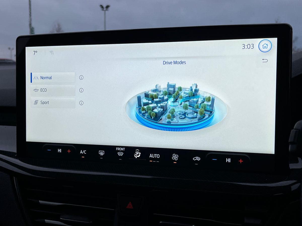 Used Ford Focus 2025 for sale - 76980106: Photo 38