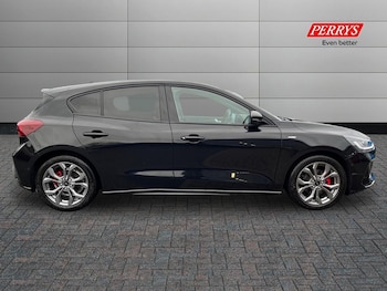 Used Ford Focus 2025 for sale - 76980106: Photo