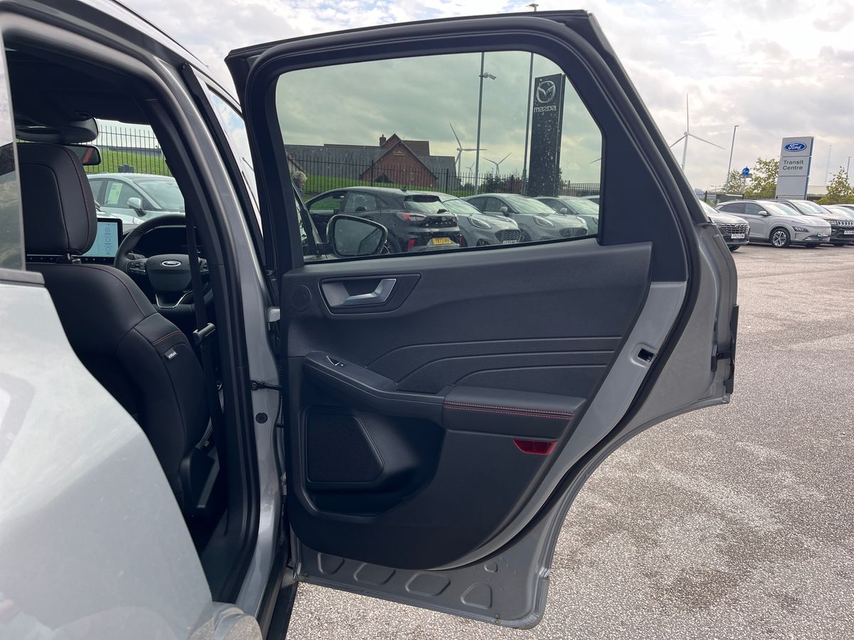 Used Ford Kuga 2024 for sale - 76142190: Photo 40