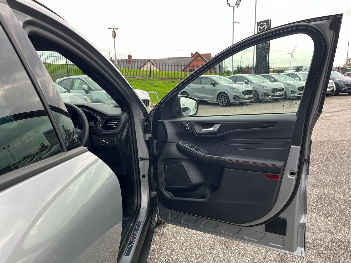 Used Ford Kuga 2024 for sale - 76142190: Photo 65