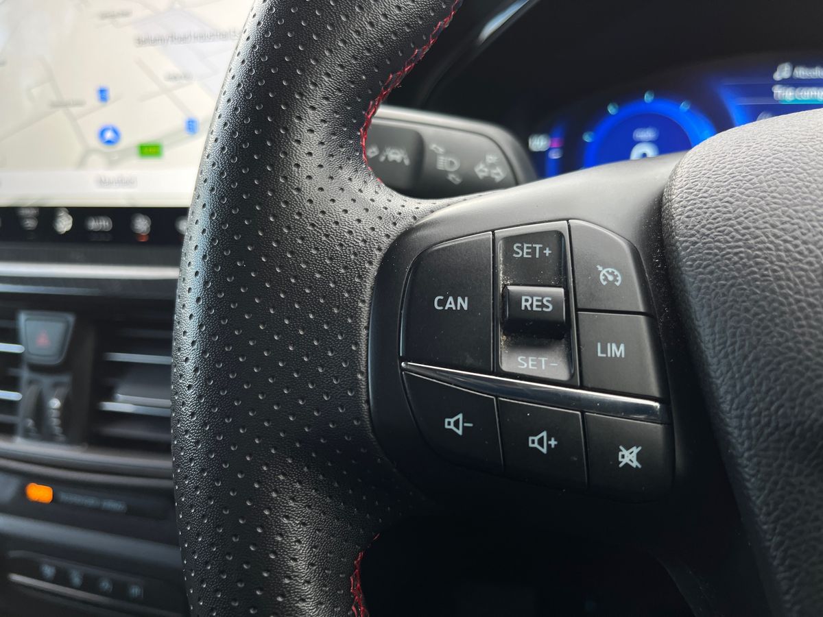 Used Ford Focus 2022 for sale - 76364525: Photo 16