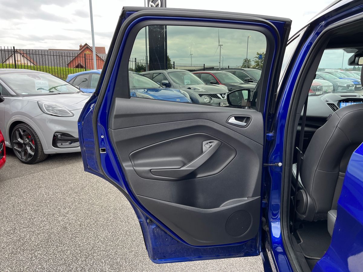 Used Ford Kuga 2018 for sale - 76090327: Photo 38