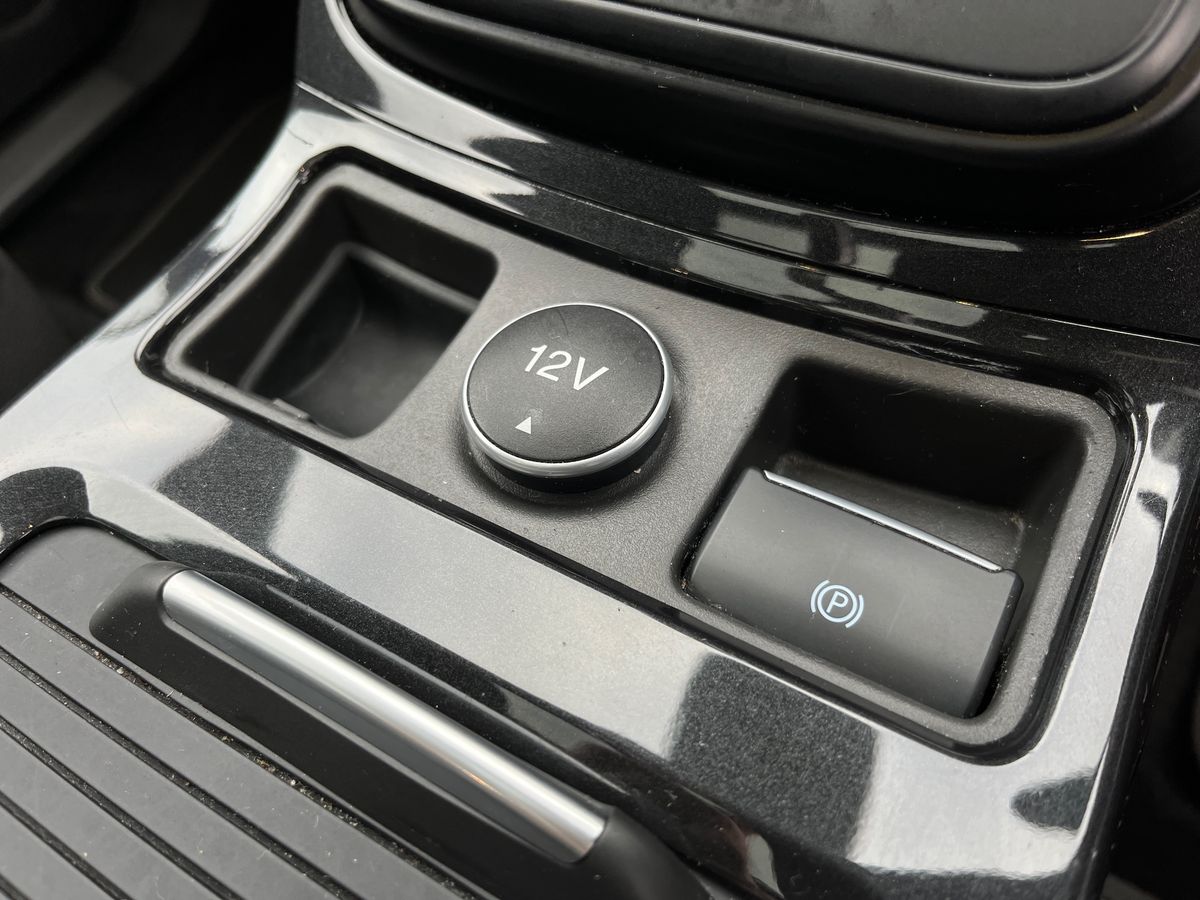 Used Ford Kuga 2018 for sale - 76090327: Photo 47