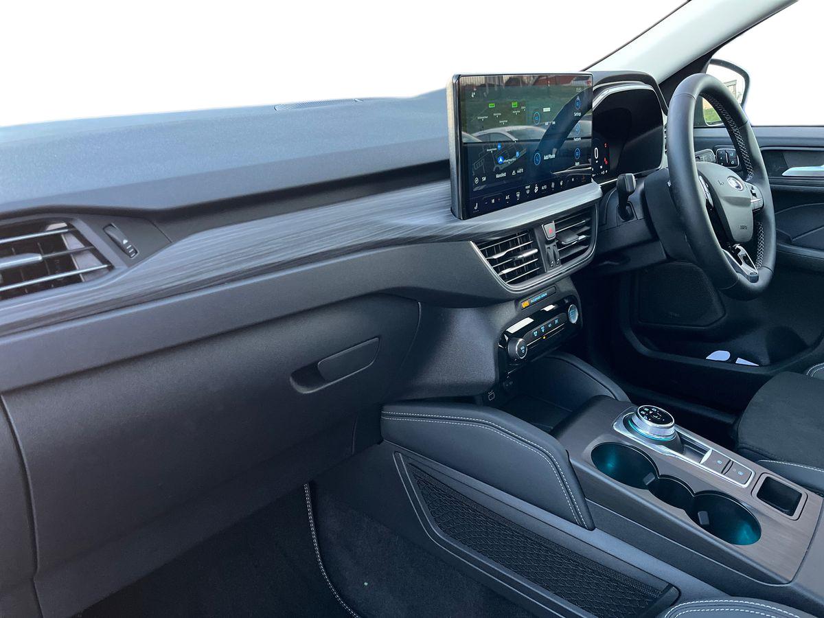 Used Ford Kuga 2025 for sale - 77136418: Photo 7