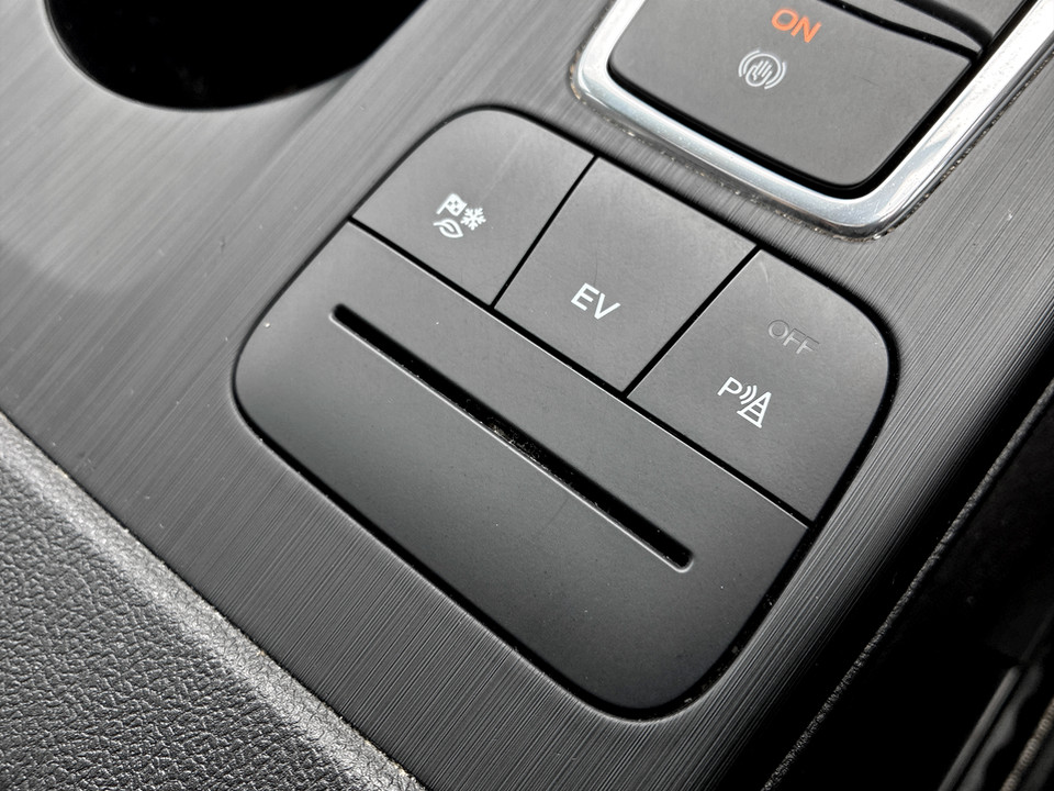 Used Ford Kuga 2021 for sale - 77666493: Photo 38