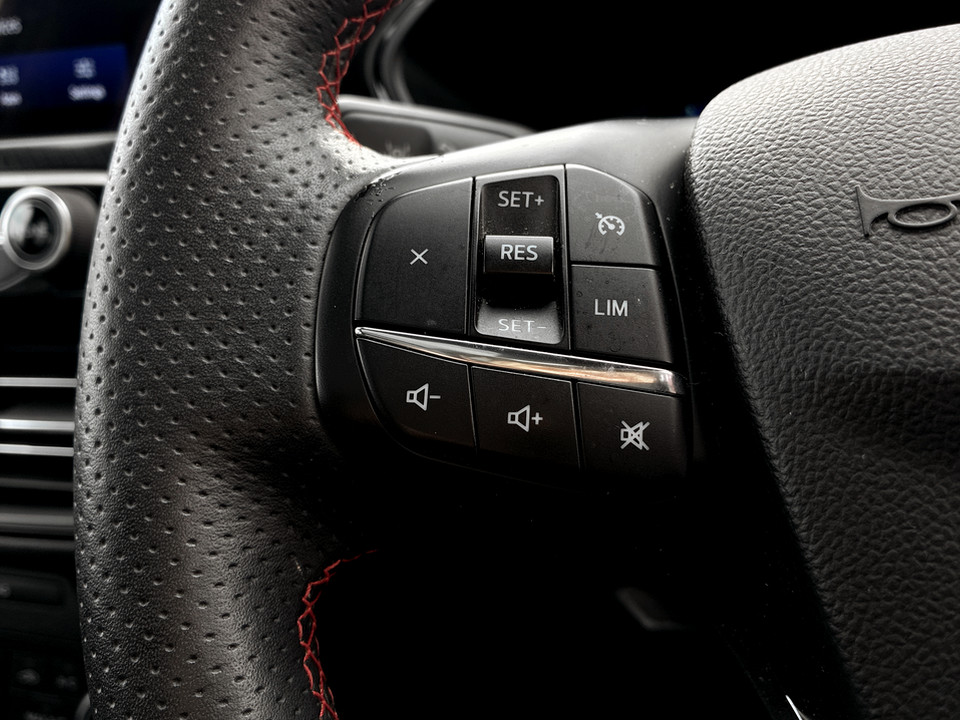 Used Ford Kuga 2021 for sale - 77666493: Photo 39