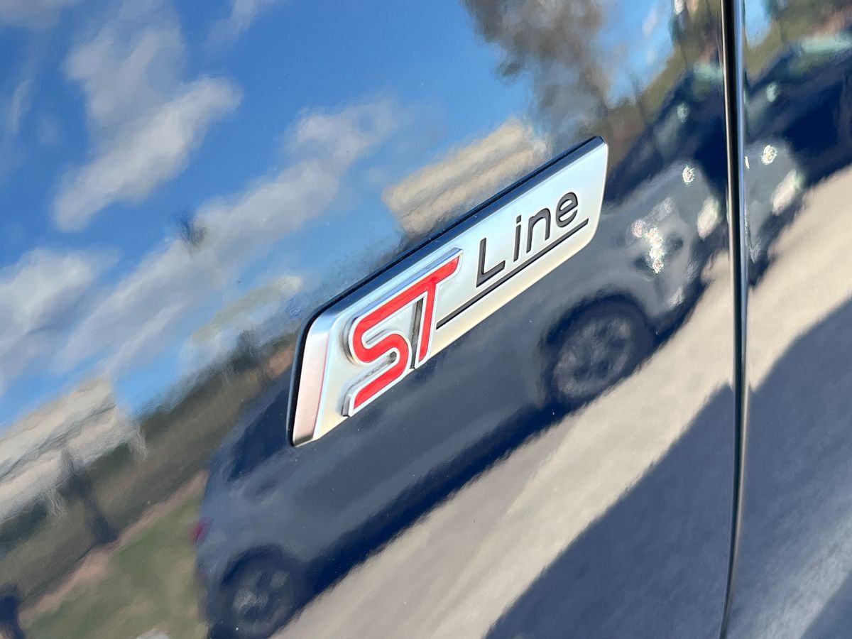 Vehicle 33