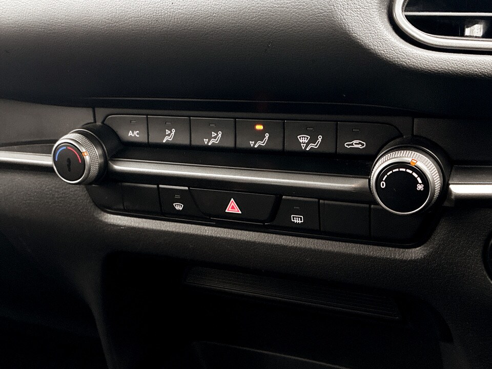 Used Mazda CX-30 2022 for sale - 77629601: Photo 32