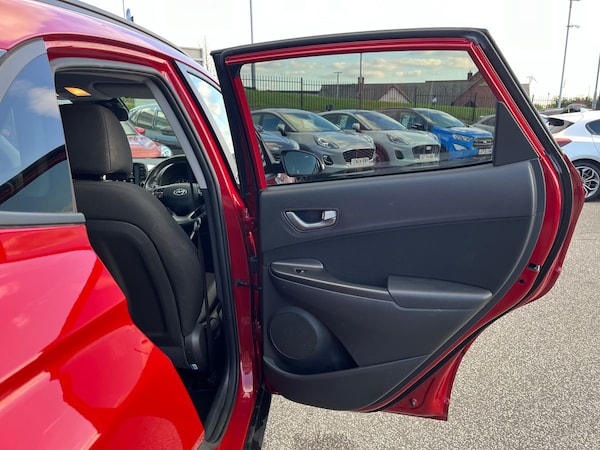 Used Hyundai KONA 2020 for sale - 76128243: Photo 34