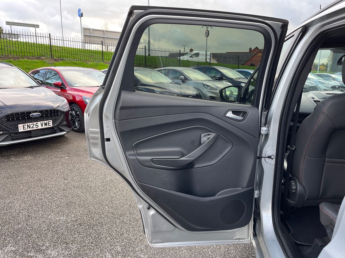 Used Ford Kuga 2019 for sale - 76330772: Photo 32
