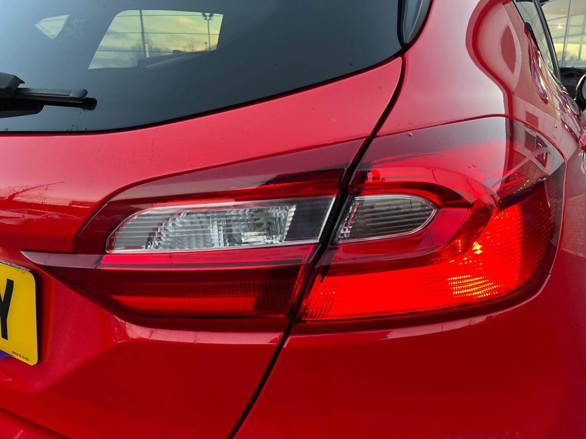 Used Ford Fiesta 2019 for sale - 76748615: Photo 21