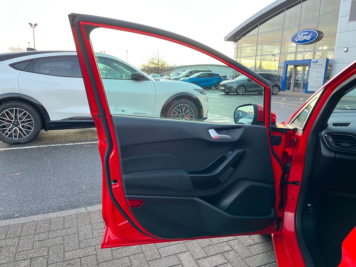 Used Ford Fiesta 2019 for sale - 76748615: Photo 30