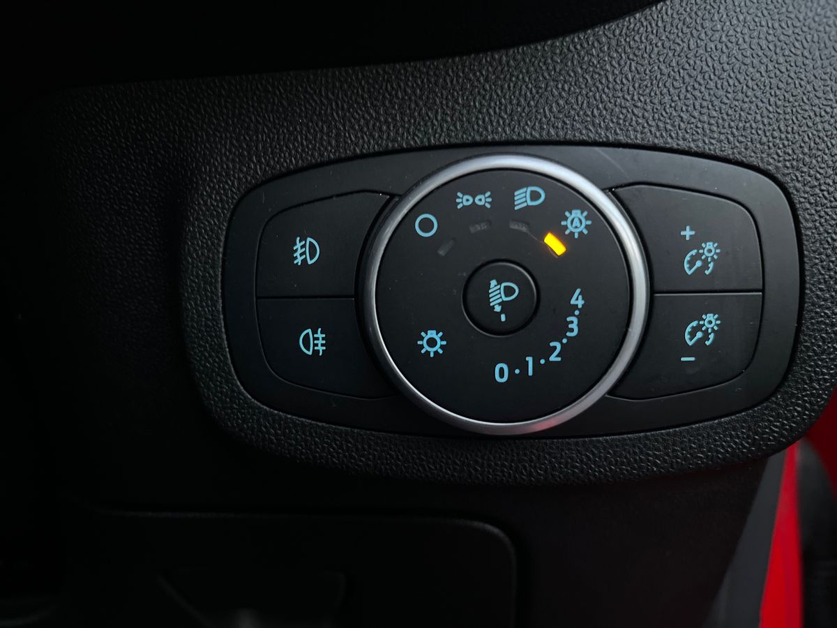 Used Ford Fiesta 2019 for sale - 76748615: Photo 40