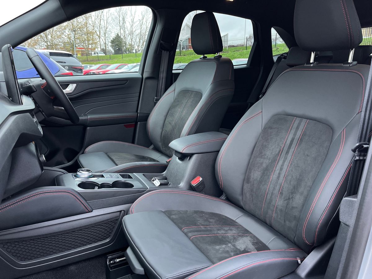 Used Ford Kuga 2024 for sale - 76735999: Photo 38