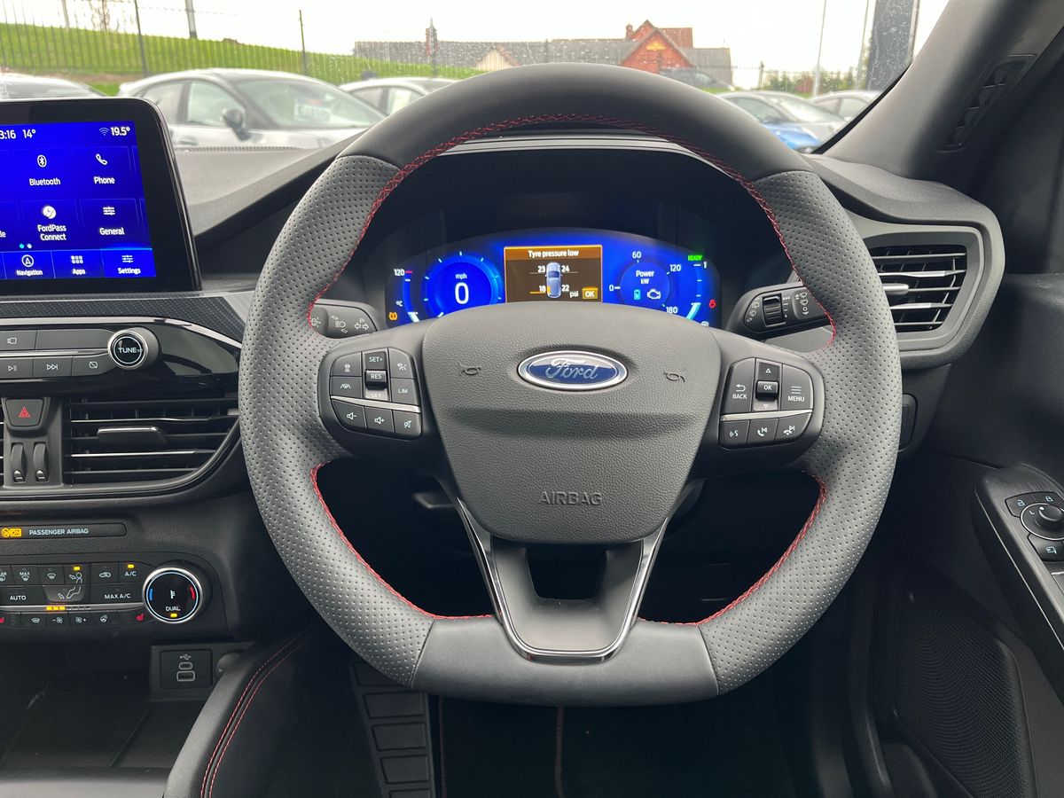 Used Ford Kuga 2023 for sale - 76142191: Photo 17