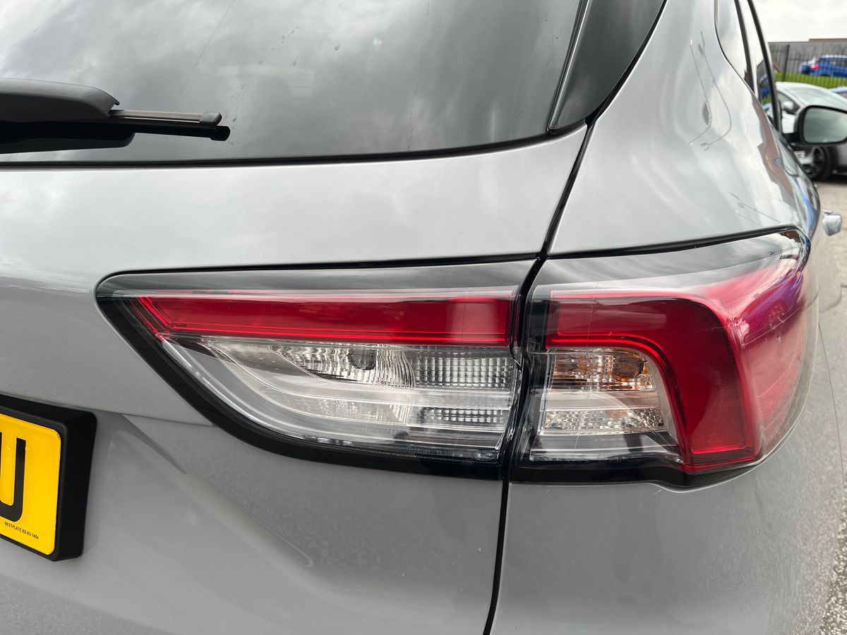 Used Ford Kuga 2023 for sale - 76142191: Photo 28