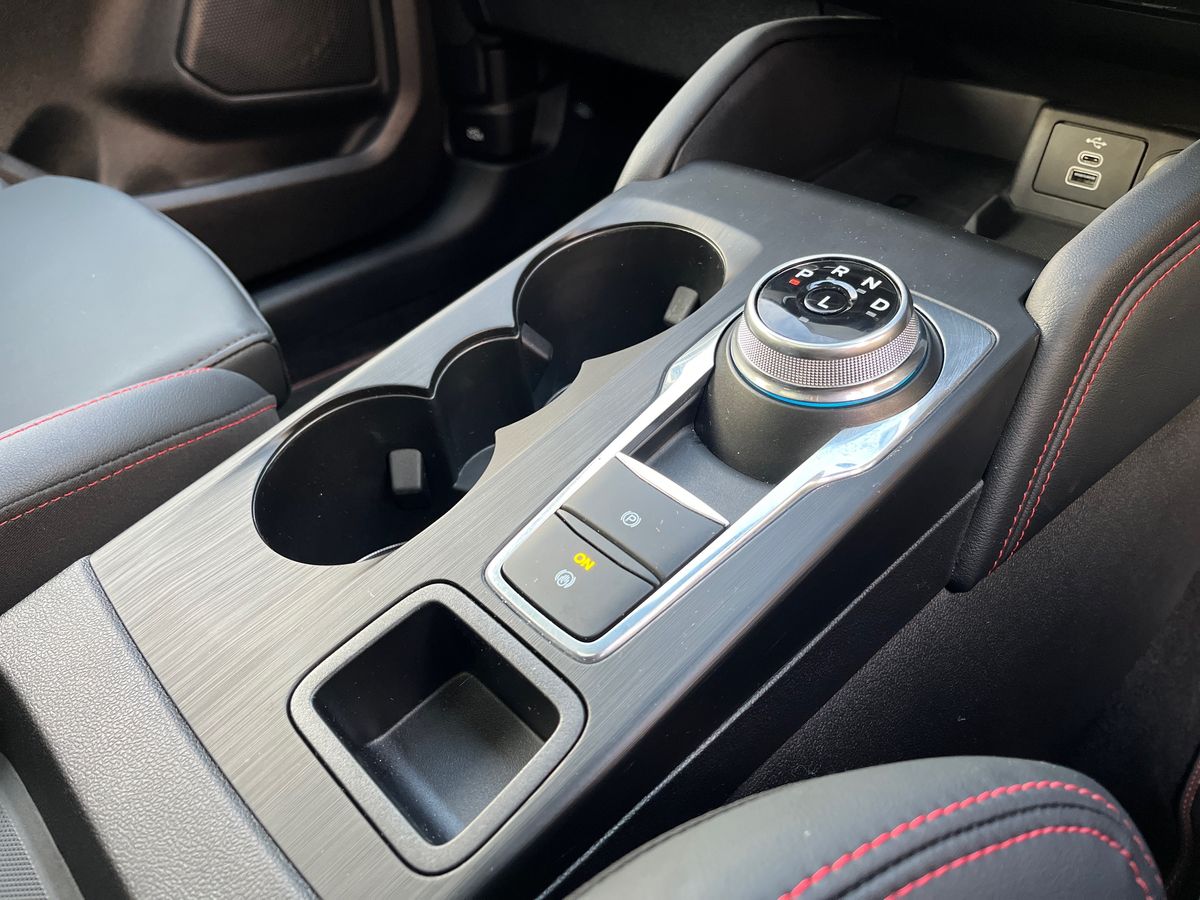 Used Ford Kuga 2025 for sale - 76931844: Photo 17