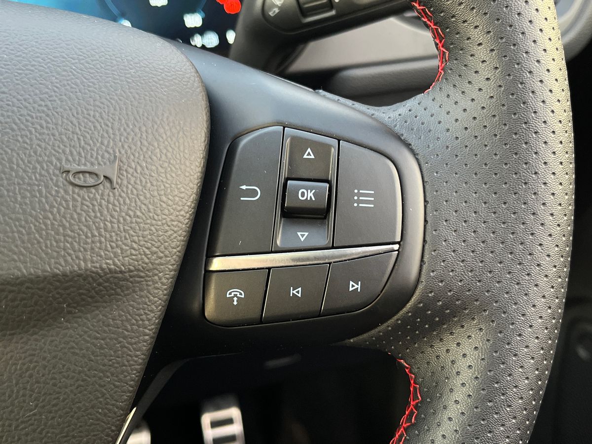 Used Ford Kuga 2025 for sale - 76931844: Photo 54