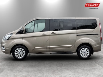 Used Ford Tourneo Custom 2019 for sale - 78881789: Photo