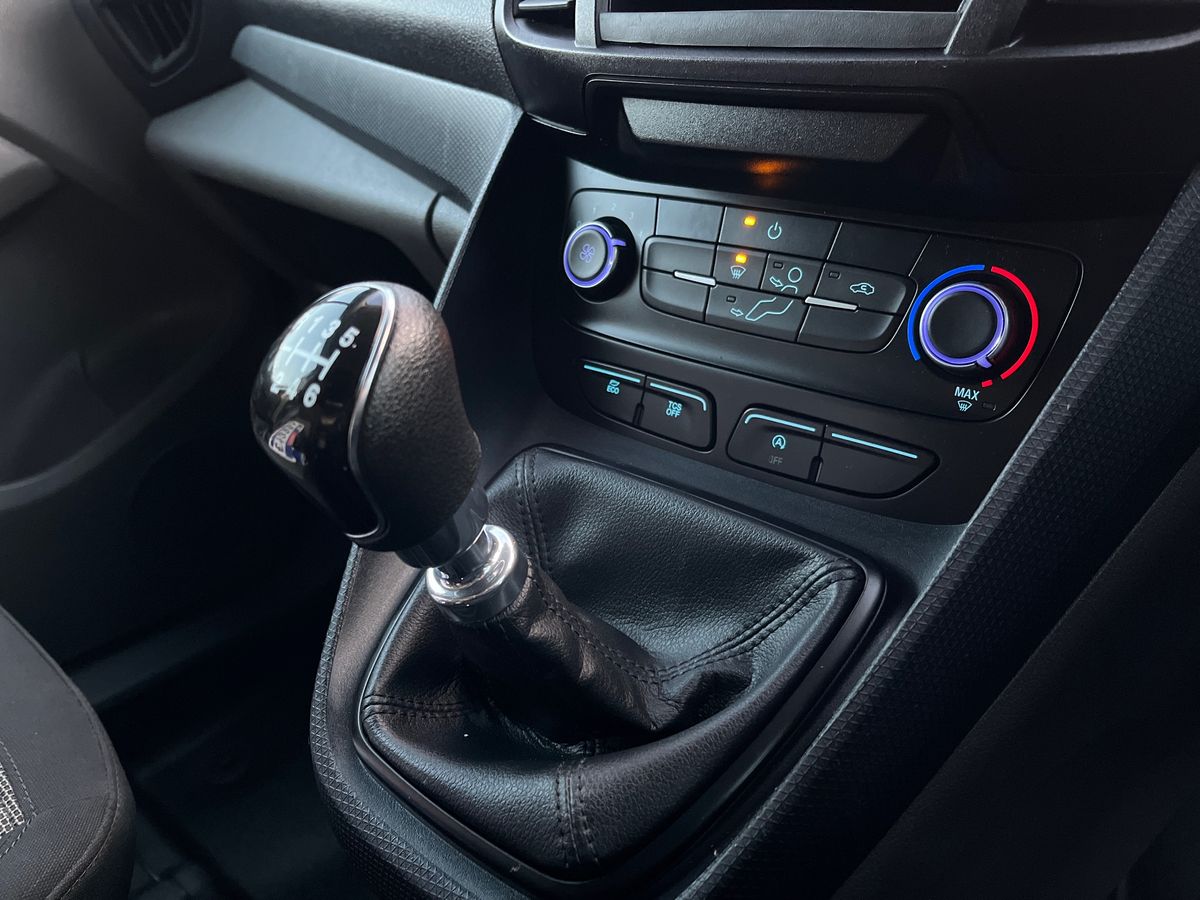 Used Ford Transit Connect 2024 for sale - 76611867: Photo 15