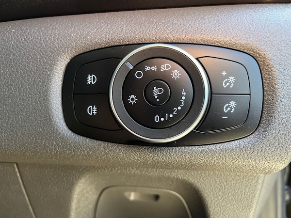 Used Ford Transit Custom 2021 for sale - 75711187: Photo 39