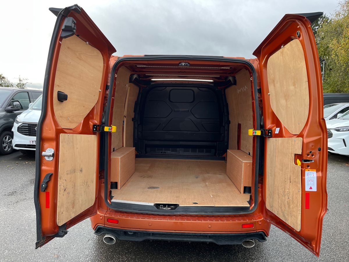 Used Ford Transit Custom 2023 for sale - 76735989: Photo 26