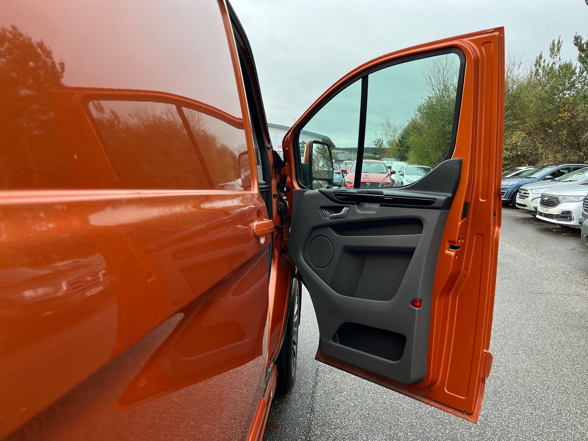 Used Ford Transit Custom 2023 for sale - 76735989: Photo 44