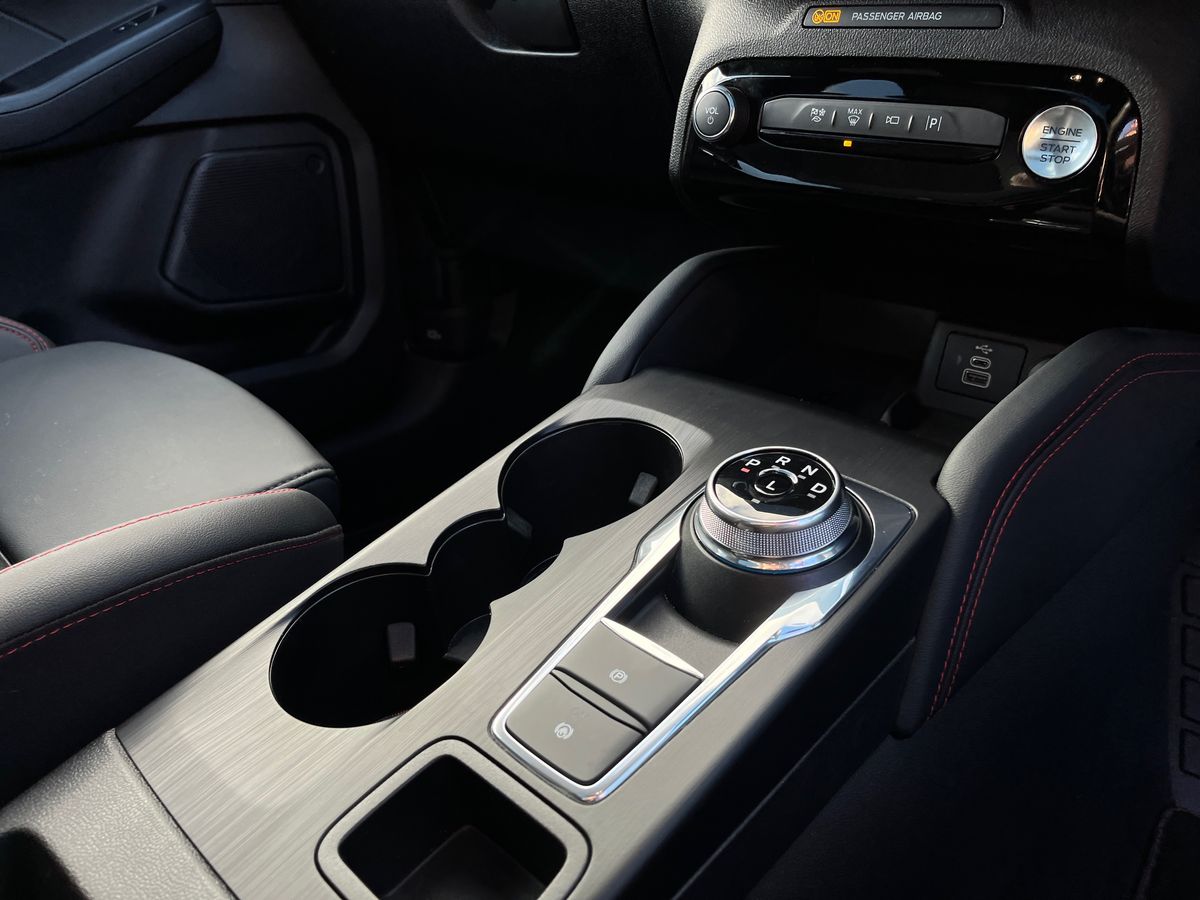 Used Ford Kuga 2024 for sale - 76905638: Photo 17