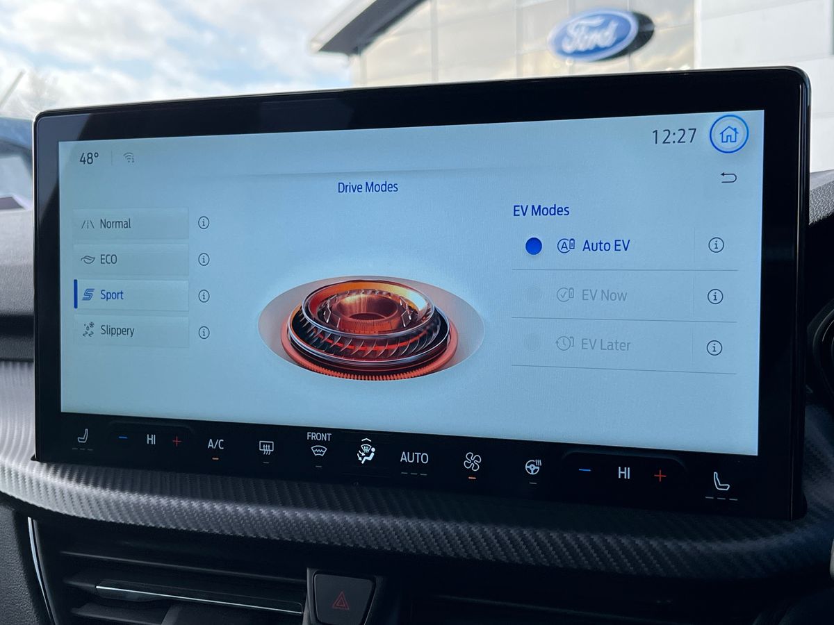 Used Ford Kuga 2024 for sale - 76905638: Photo 46