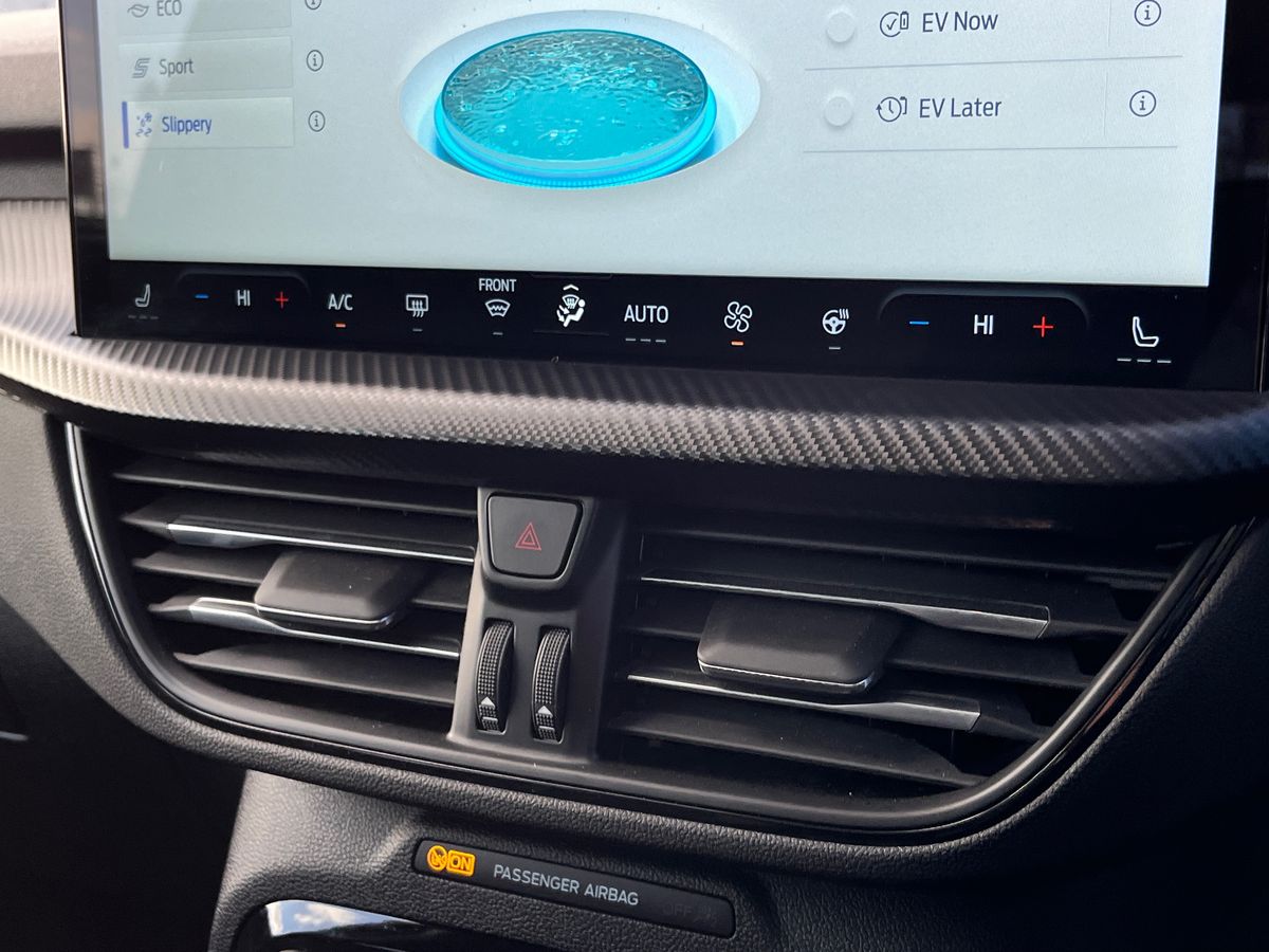 Used Ford Kuga 2024 for sale - 76905638: Photo 50