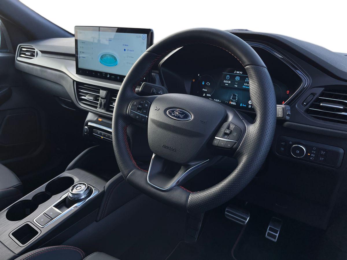 Used Ford Kuga 2024 for sale - 76905638: Photo 8