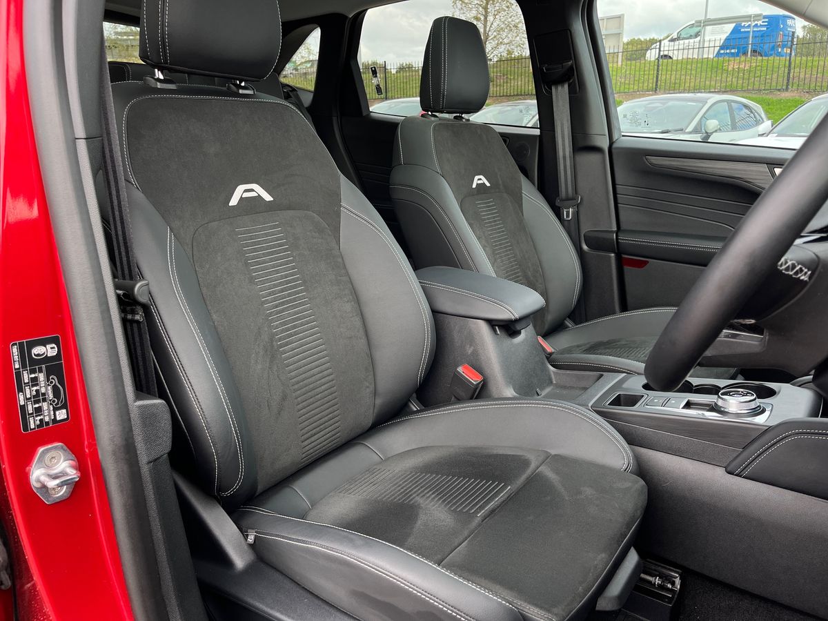 Used Ford Kuga 2024 for sale - 76090459: Photo 65