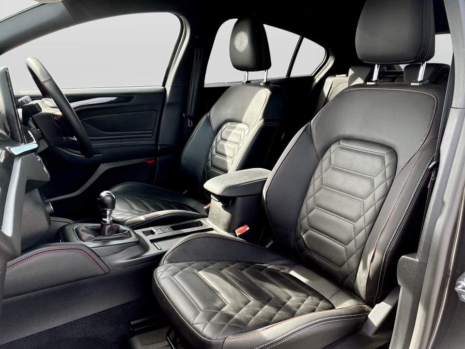 Used Ford Focus 2023 for sale - 78177948: Photo 18