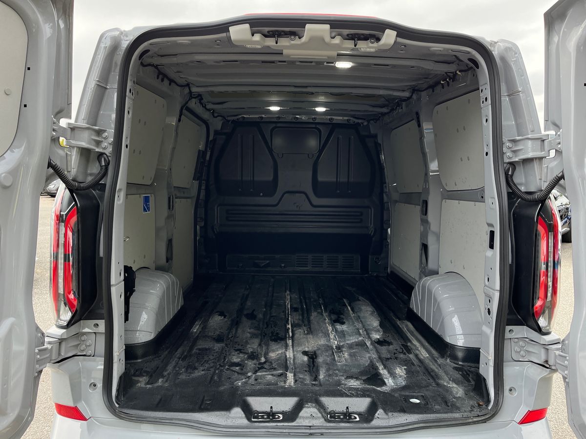 Used Ford Transit Custom 2024 for sale - 75919692: Photo 17