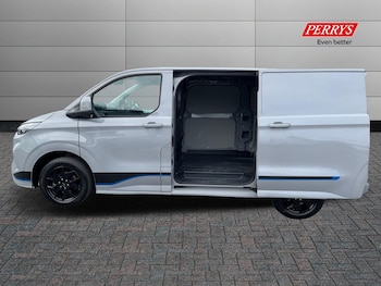 Used Ford Transit Custom 2024 for sale - 75919692: Photo