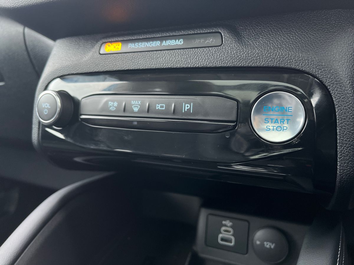 Used Ford Kuga 2025 for sale - 77529604: Photo 12