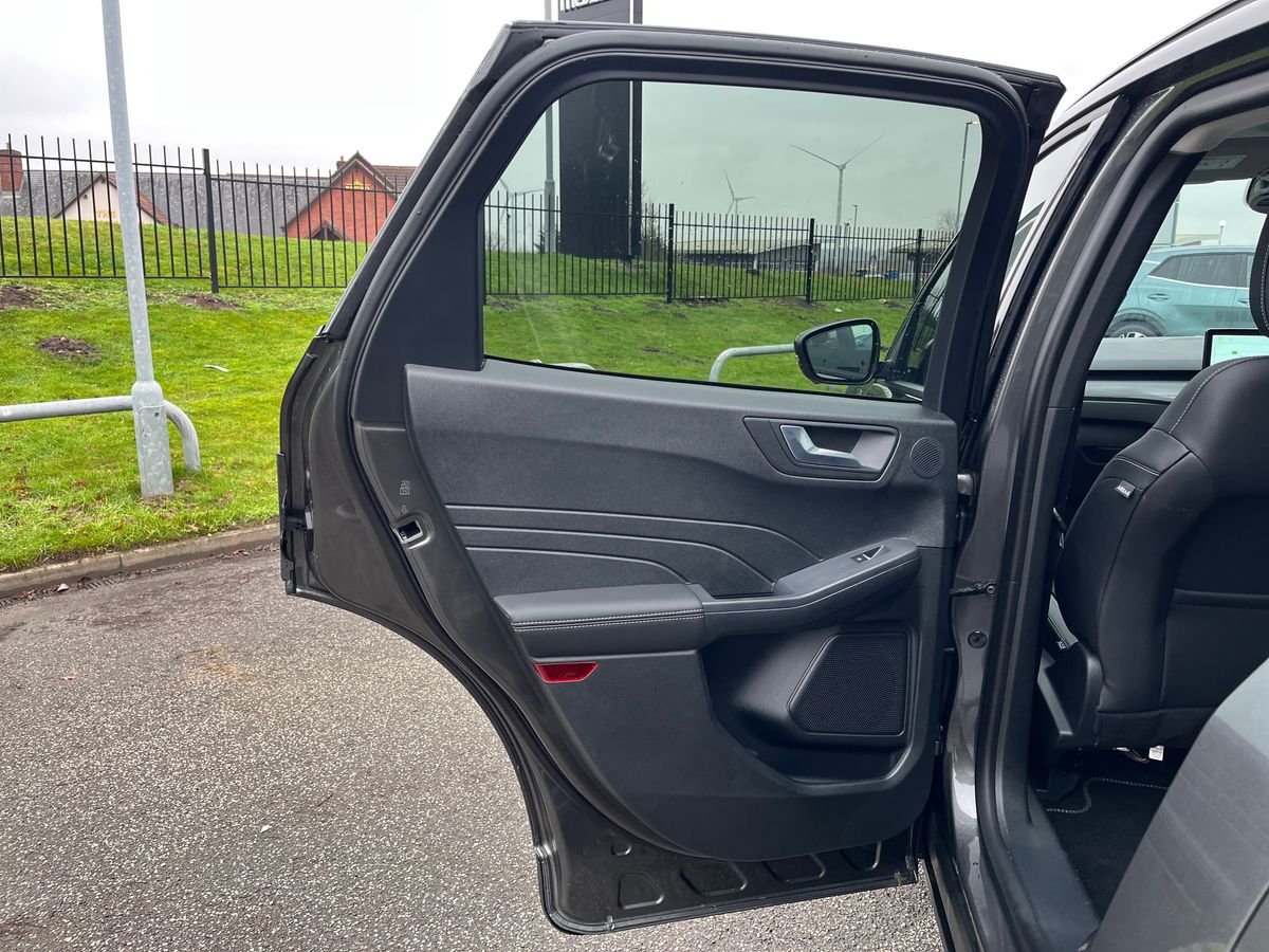 Used Ford Kuga 2025 for sale - 77529604: Photo 37