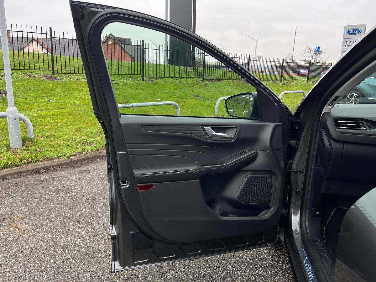 Used Ford Kuga 2025 for sale - 77529604: Photo 40