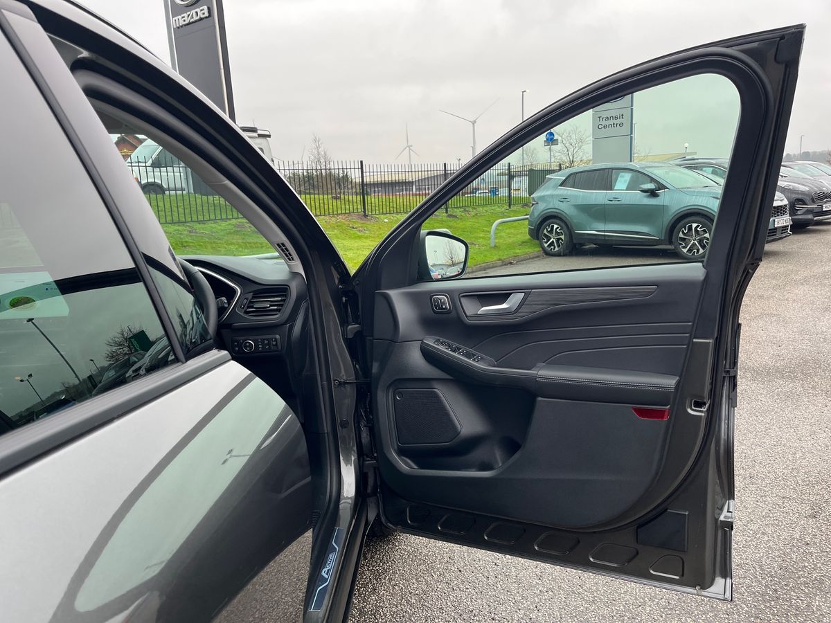 Used Ford Kuga 2025 for sale - 77529604: Photo 60