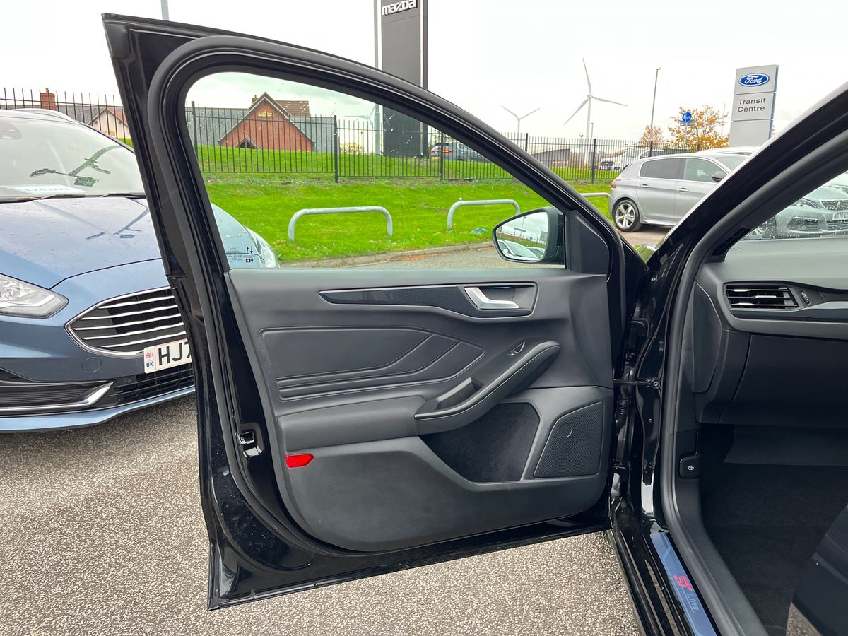 Used Ford Focus 2024 for sale - 76491203: Photo 33