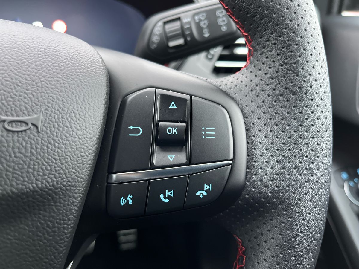 Used Ford Focus 2024 for sale - 76491203: Photo 46