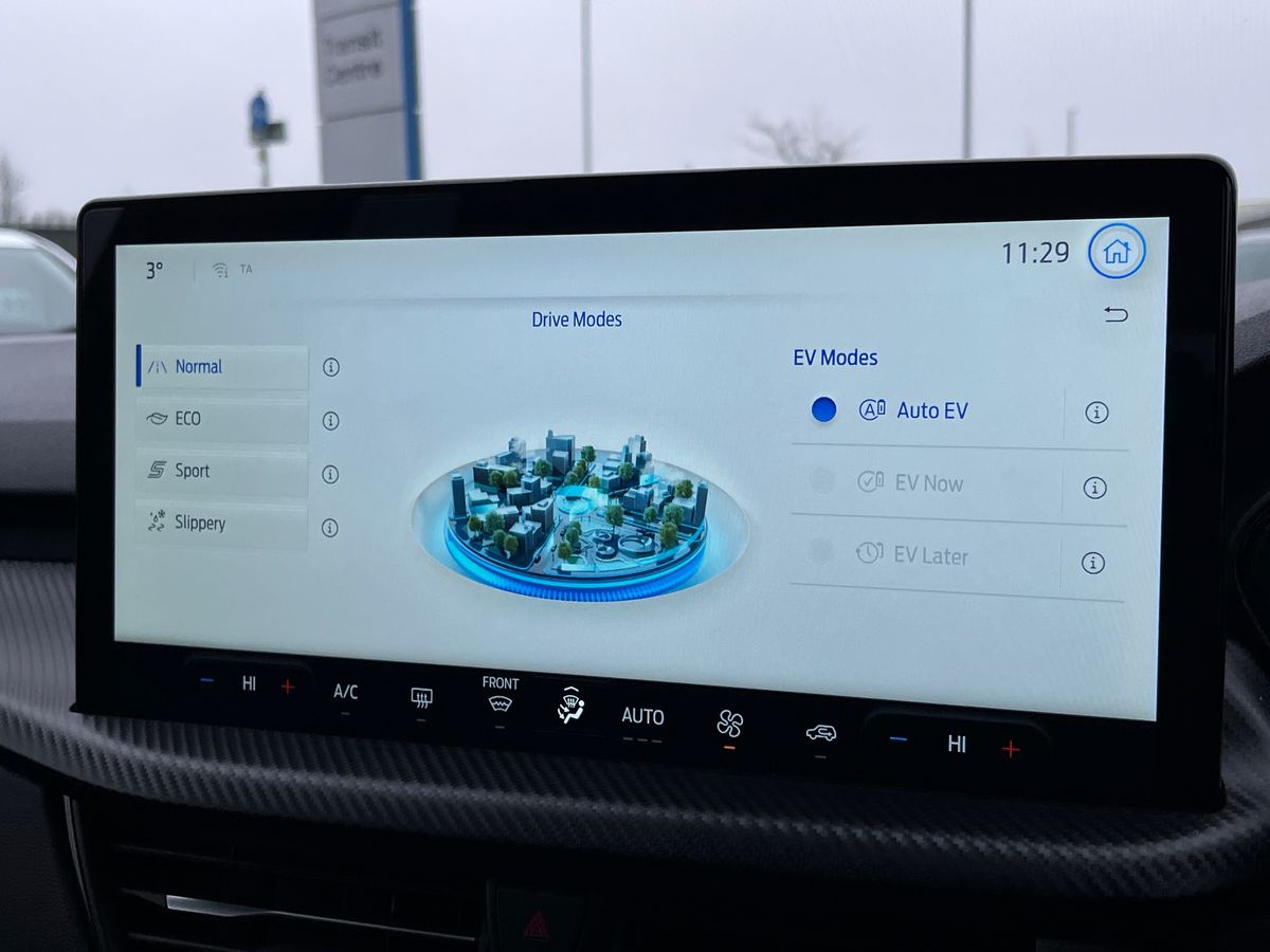 Used Ford Kuga 2024 for sale - 77398595: Photo 37