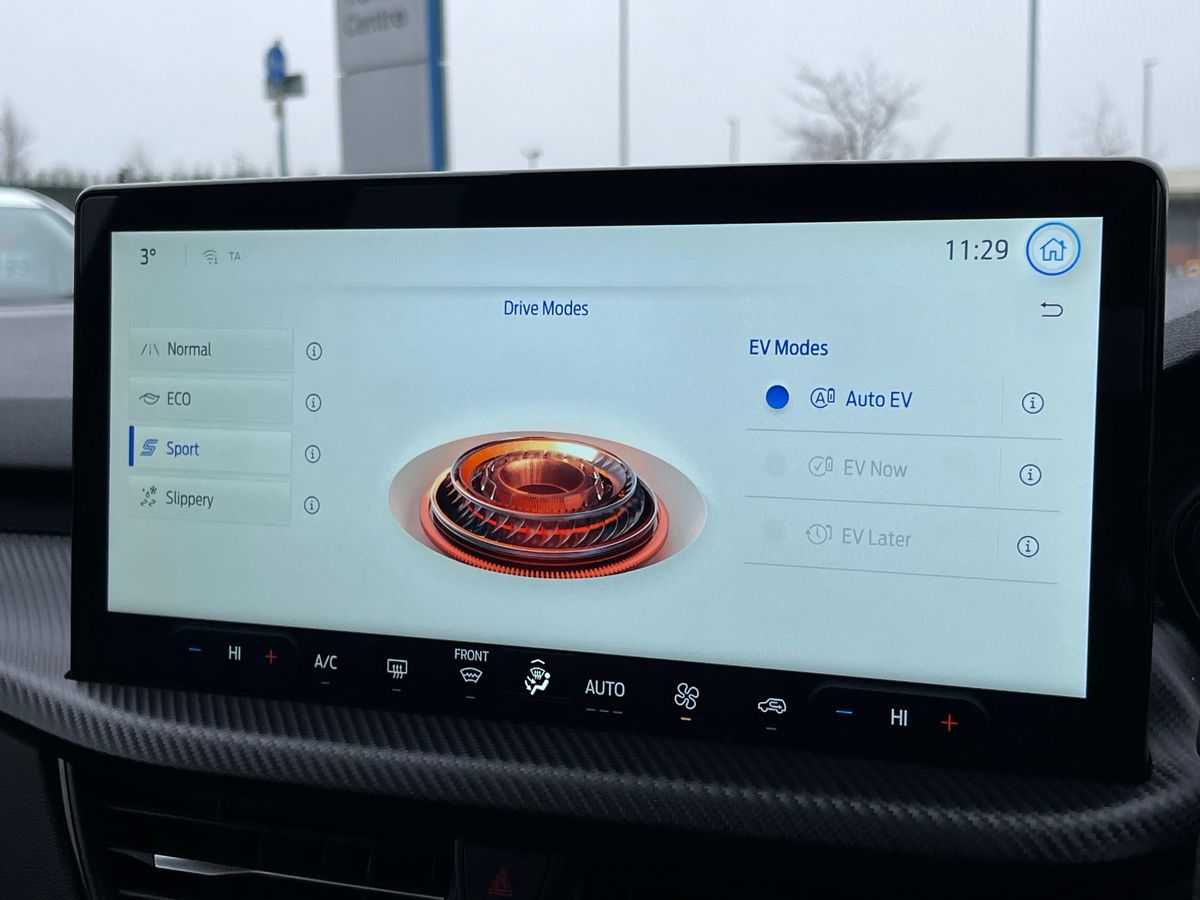 Used Ford Kuga 2024 for sale - 77398595: Photo 39