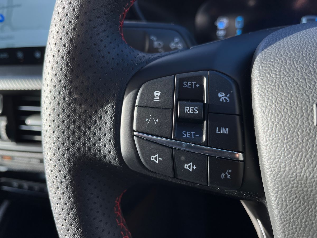 Used Ford Kuga 2024 for sale - 76905681: Photo 16